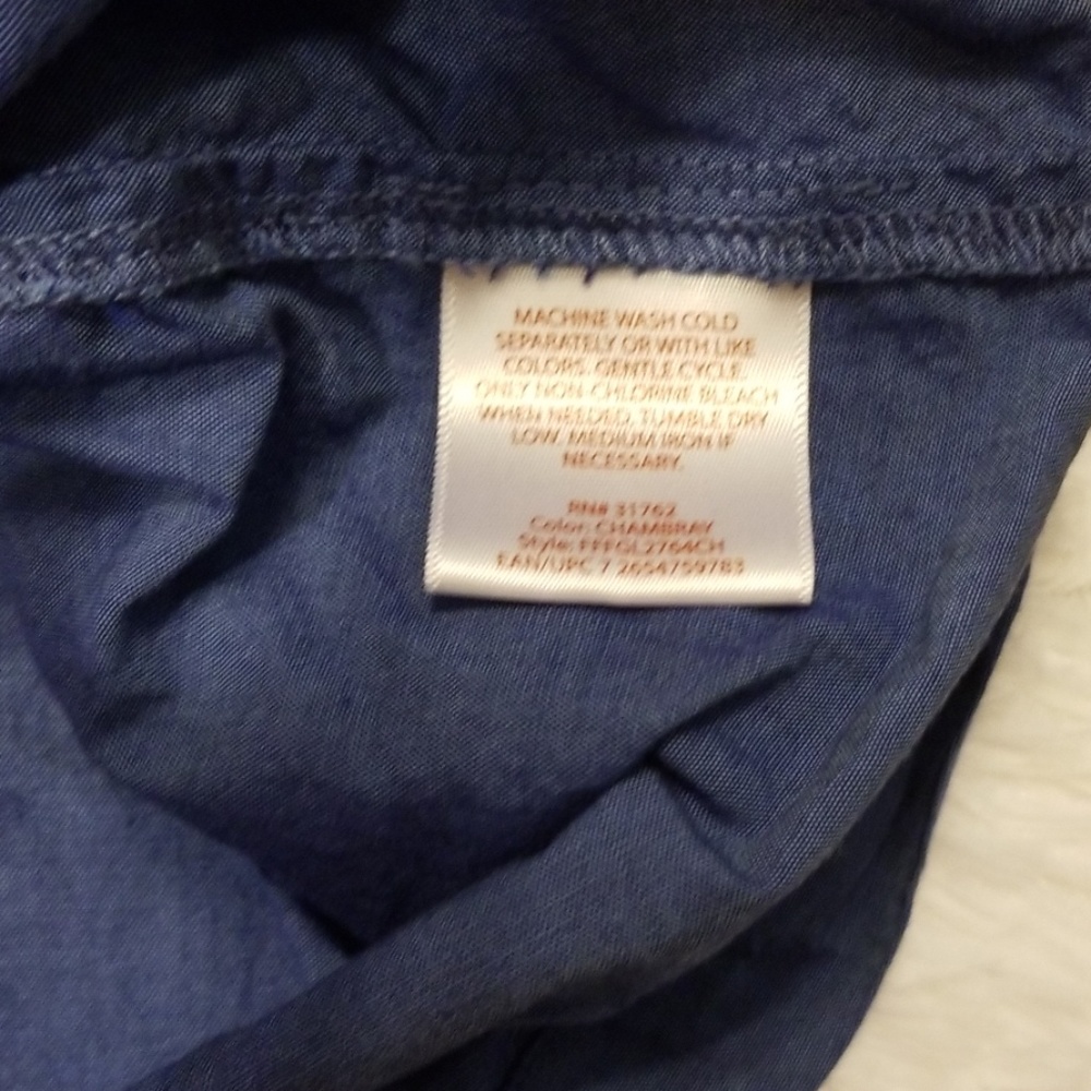 RELISTED IN CLOSET!!!! - Picture 3 of 4